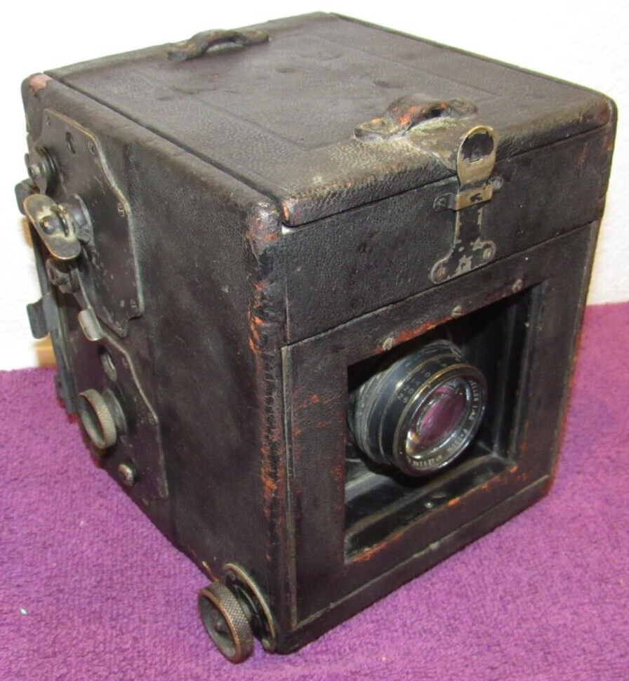 Very Old Auto Graflex Box Camera - Folmer & Schwing Div. Kodak Co