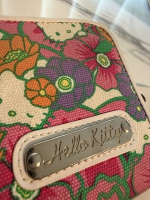 Sanrio License 2012 Hello Kitty Floral Tropical Canvas White Long Wallet Cards