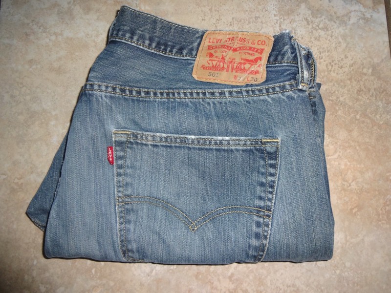 Levi's Original 501 Regular Fit Straight Leg Button Fly Men's Blue Jeans 36 x 32