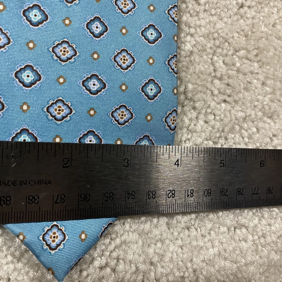 Corbata Vera Bradley para Baekgaard para hombre azul seda hecha a mano patrón geométrico clásico Foto 4 de 4