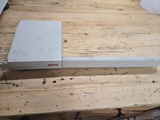 APC Environmental Monitor 885-6072A Rev 3 w/Rackmount Bracket