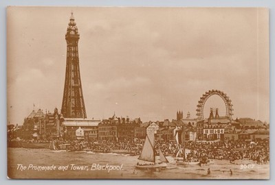 Blackpool Promenade und Turm belebte Strandszene Lancashire um 1920 Philco