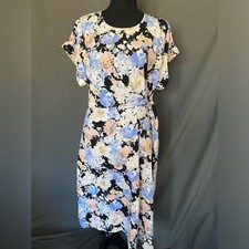 Floral short dress