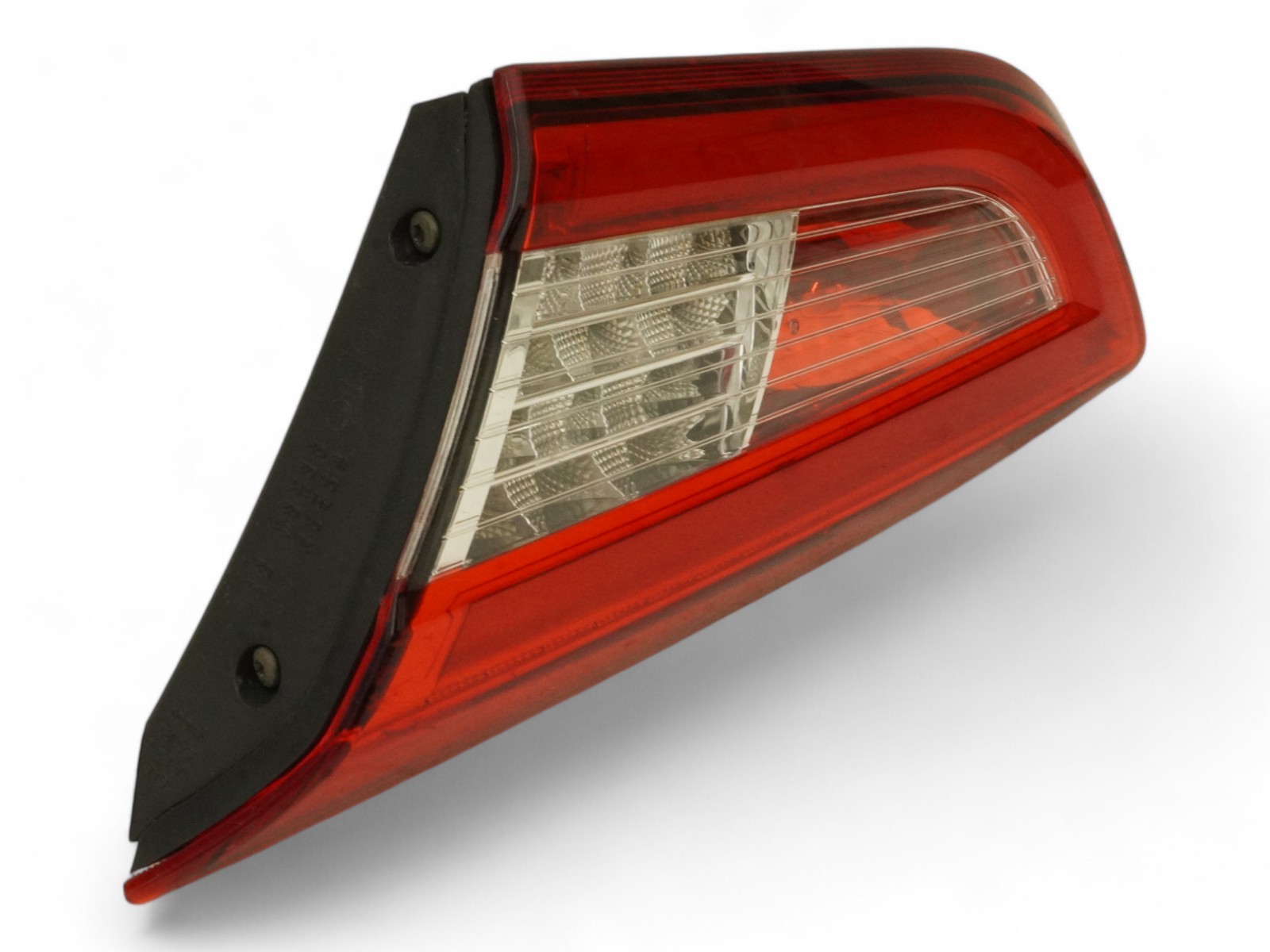Maserati Ghibli 2014-2017 Right Inner Tail light P/N 06700046630
