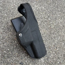 Bianchi International RH Glock 17 Black Holster Ballistic Nylon #600104 B