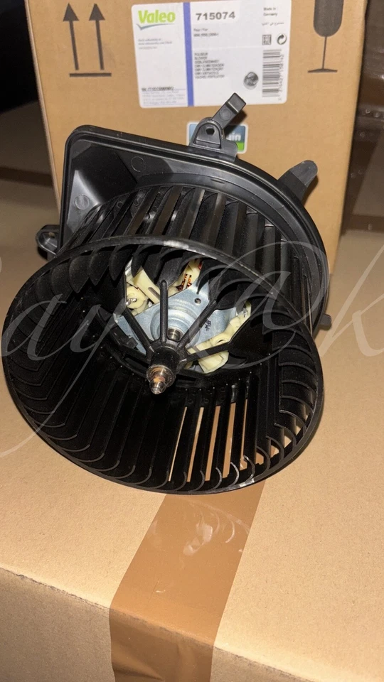 64113422644 Pump Air Ventilation Cabin Mini R55,R56,R57, R58,R59,R60,R61 - Image 3 of 4