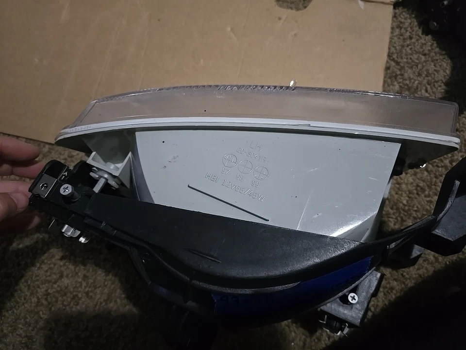 Faro Mercury Villager 93-95 marca Tyc Foto 4 de 4