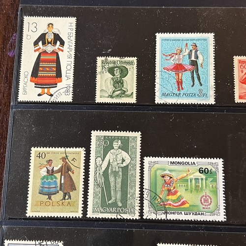 WW COSTUMES AND BIRDS STAMPS IN PAGE BOTH SIDES HAITI, POLAND, MONGOLIA - 第 8/11 張圖片
