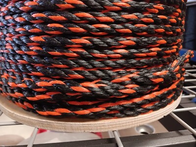 3/8'' x 600 ft. spool twisted/Polypropylene Truck Rope.Black/Orange. Discounted