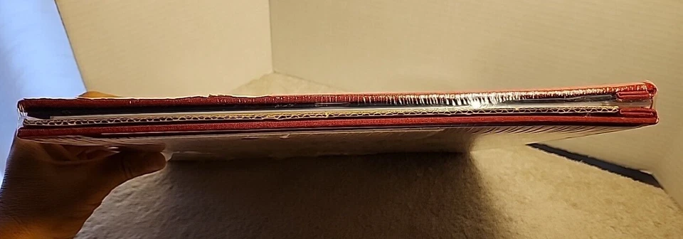 Kit de álbum de recortes K&Company Elizabeth Brownd HOLIDAY encuadernado sellado Foto 3 de 4