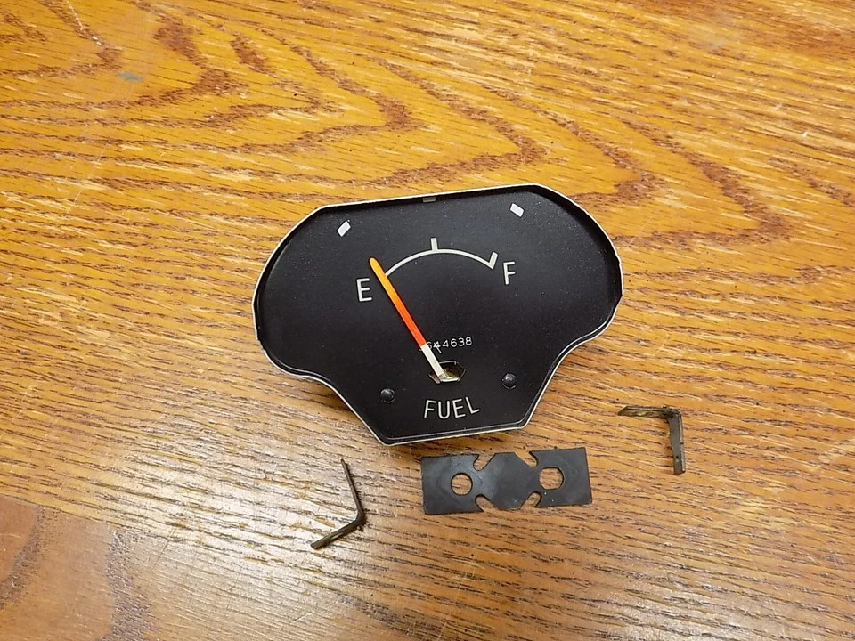 Chevrolet Chevy II 1964 velocímetro medidor de combustible Foto 3 de 4