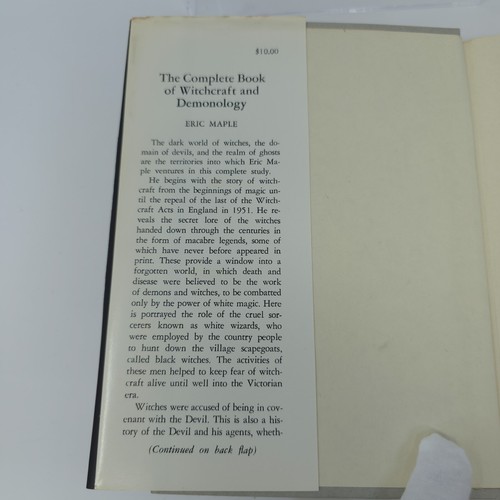 The Complete Book of Witchcraft and Demonology By Eric Maple 1st Printing 1966 - Picture 5 of 8