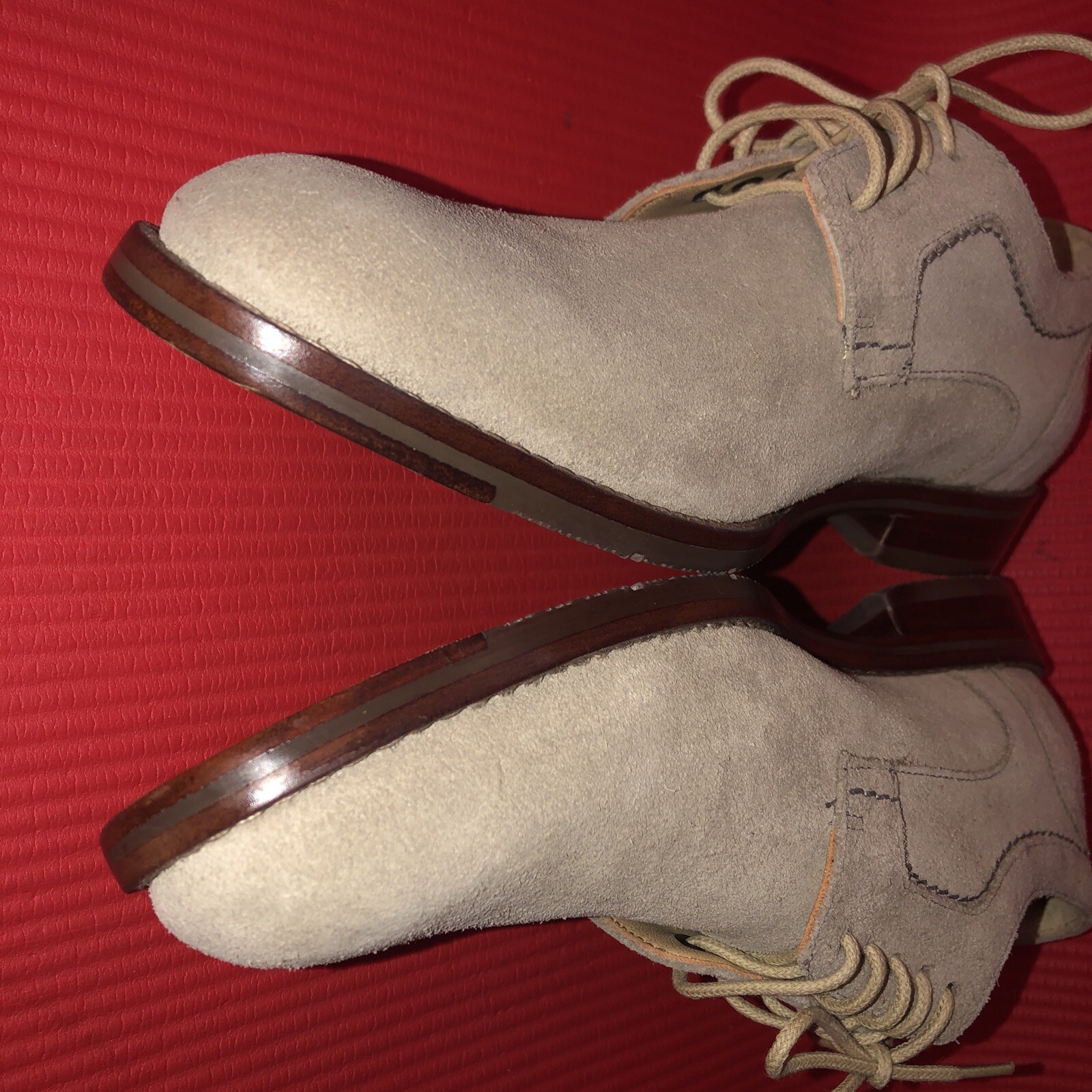 SAOLA Pelle di pecora Johnston & Murphy scamosciata grigia punta liscia stringata taglia 9M buone condizioni