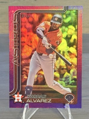 2025 Topps Series 1 - Yordan Alvarez #244 Purple Rainbow Foil /250