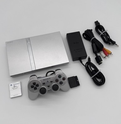 Sony PlayStation 2 PS2 Slim SCPH 75004 Spielekonsole Silber Zubehörpaket TOP