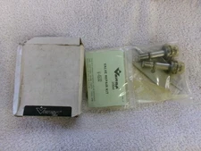NIB VERSA Solenoid Directional Valve Repair Kit        V-4532-GG
