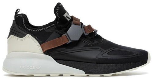 Hanです。 adidas ZX 8000 MADE IN GERMANY CBLACK/SEPULI/LGTYEL（アディダス