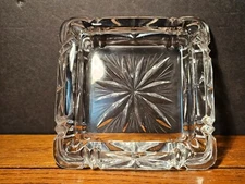 VINTAGE CRYSTAL / GLASS MCM ASHTRAY STARBURST/CIGAR/CIGARETTE