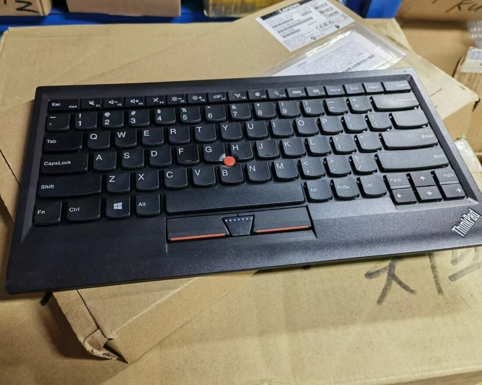 Original Lenovo Thinkpad KU-1255 USB Wired Keyboard W/TrackPoint 0B47190 - US - Image 3 of 4