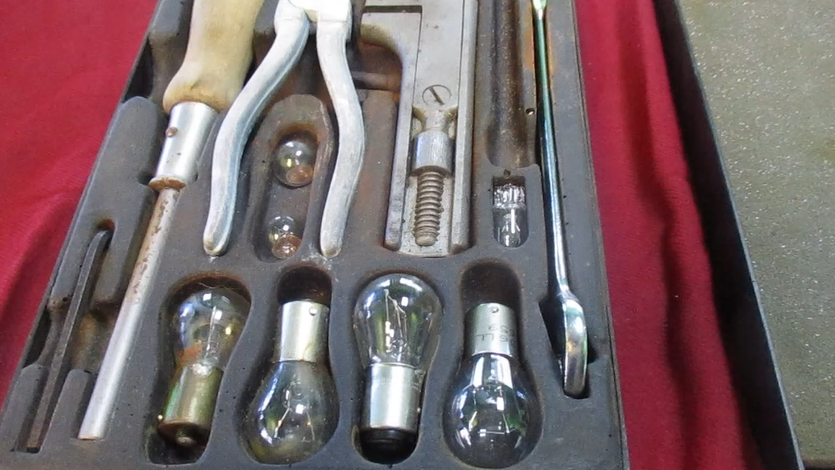 Rolls Royce Silver Shadow, Silver Wraith, Corniche, Bentley T2