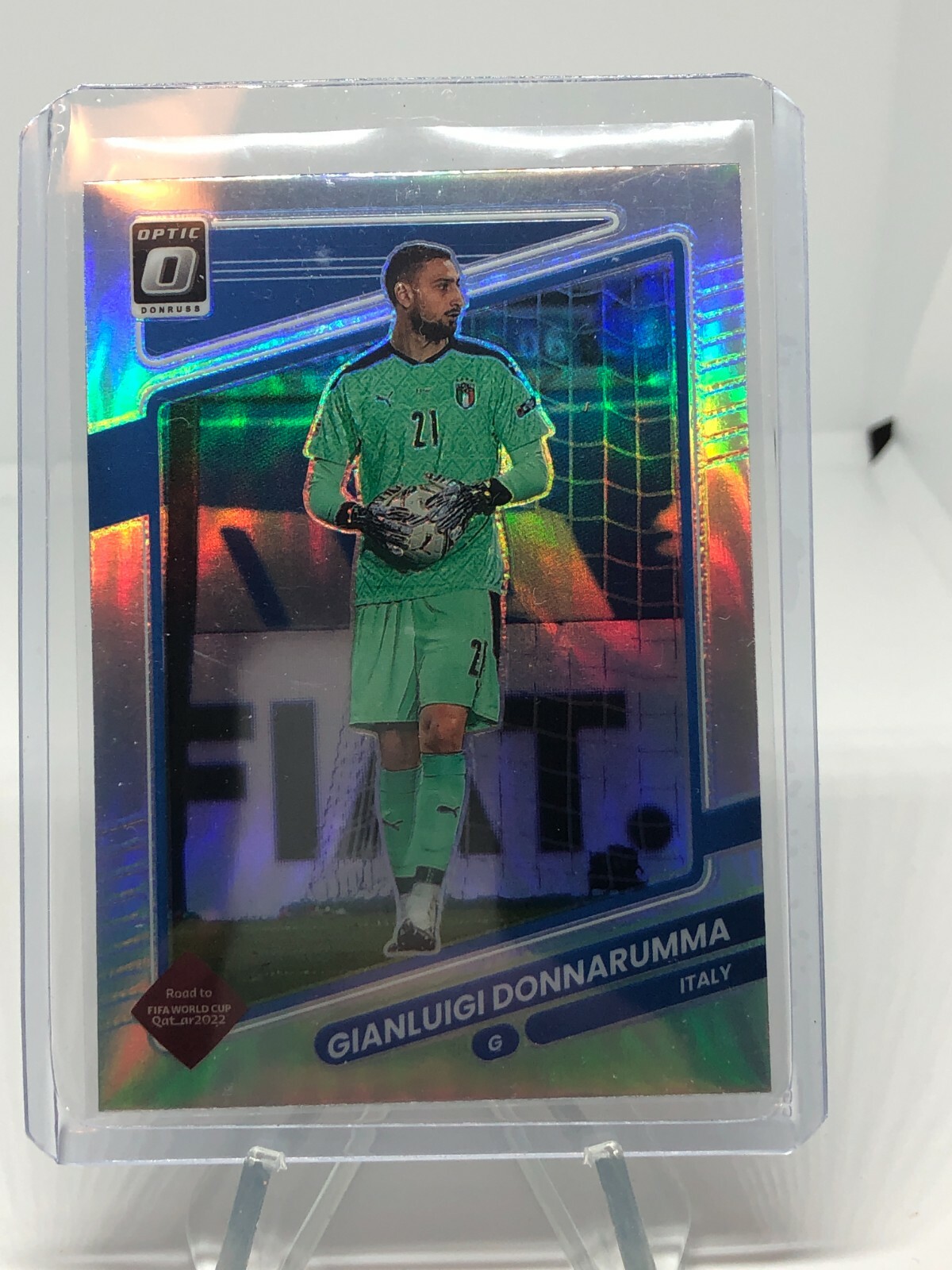 2021/22 Donruss Road to Qatar Gianluigi Donnarumma Optic Silver Holo Prizm Italy