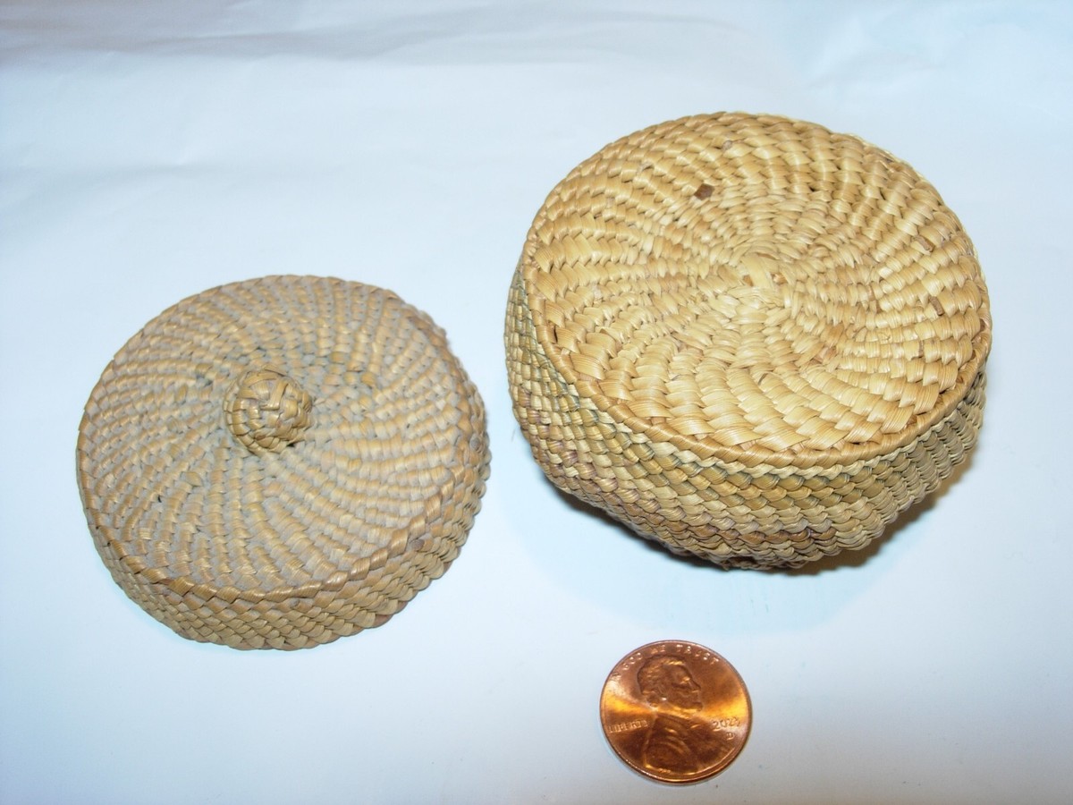antique vintage Native American Indian Small Trinket Basket with