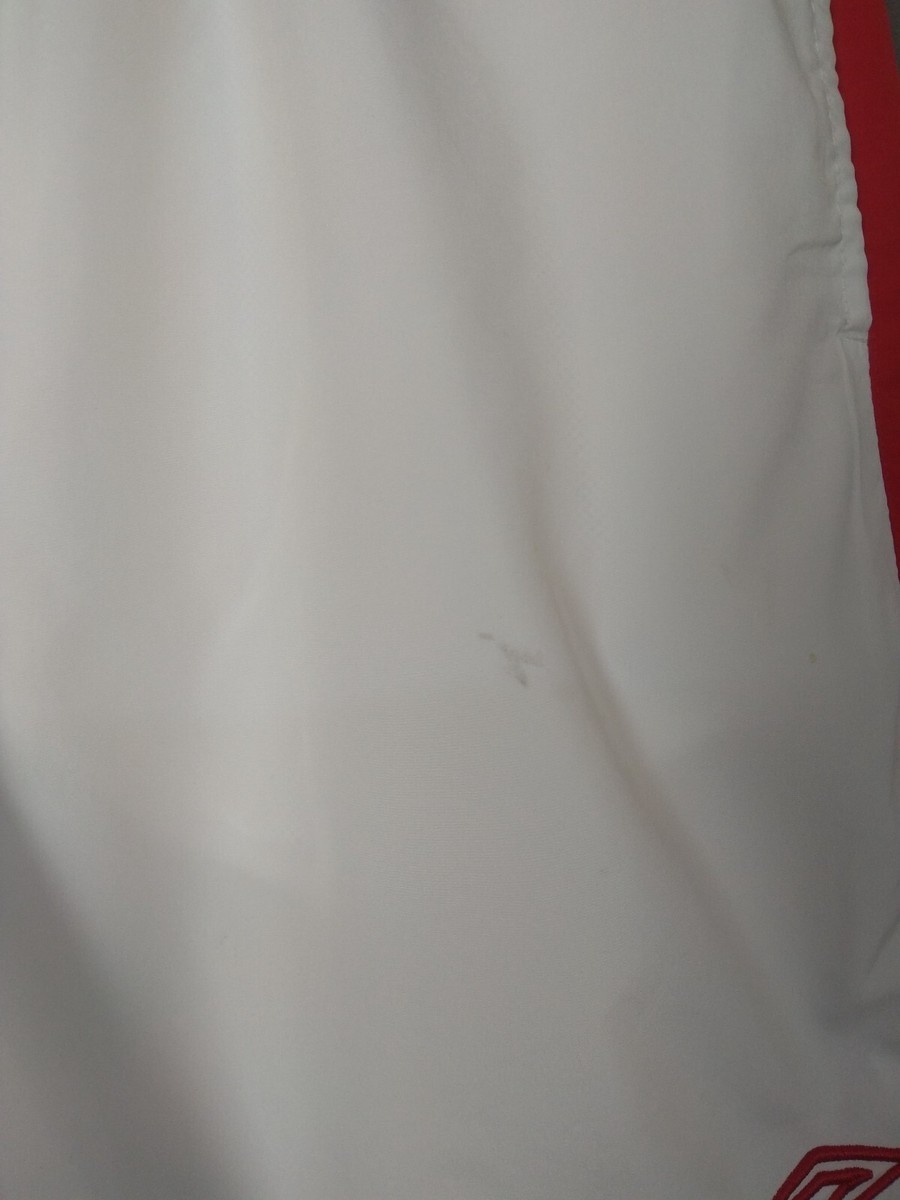 Short De Foot Umbro Angleterre Domicile Blanc - Homme Taille 2XL - Occasion