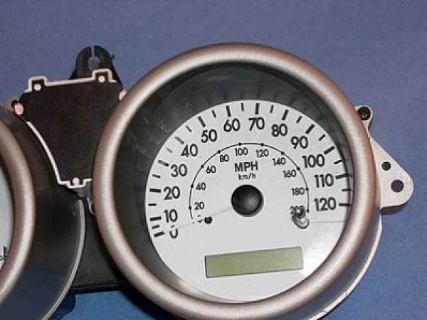 Белые лицевые датчики для Chevrolet Aveo 2004-2008 годов выпуска - Изображение 3 из 4