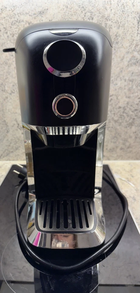 Bru Maker One Teemaschine, Schwarzchrom, Kaum Gebraucht