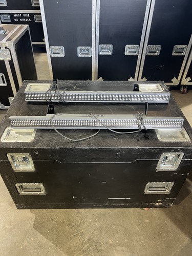 2 American DJ Mega Pixel LED