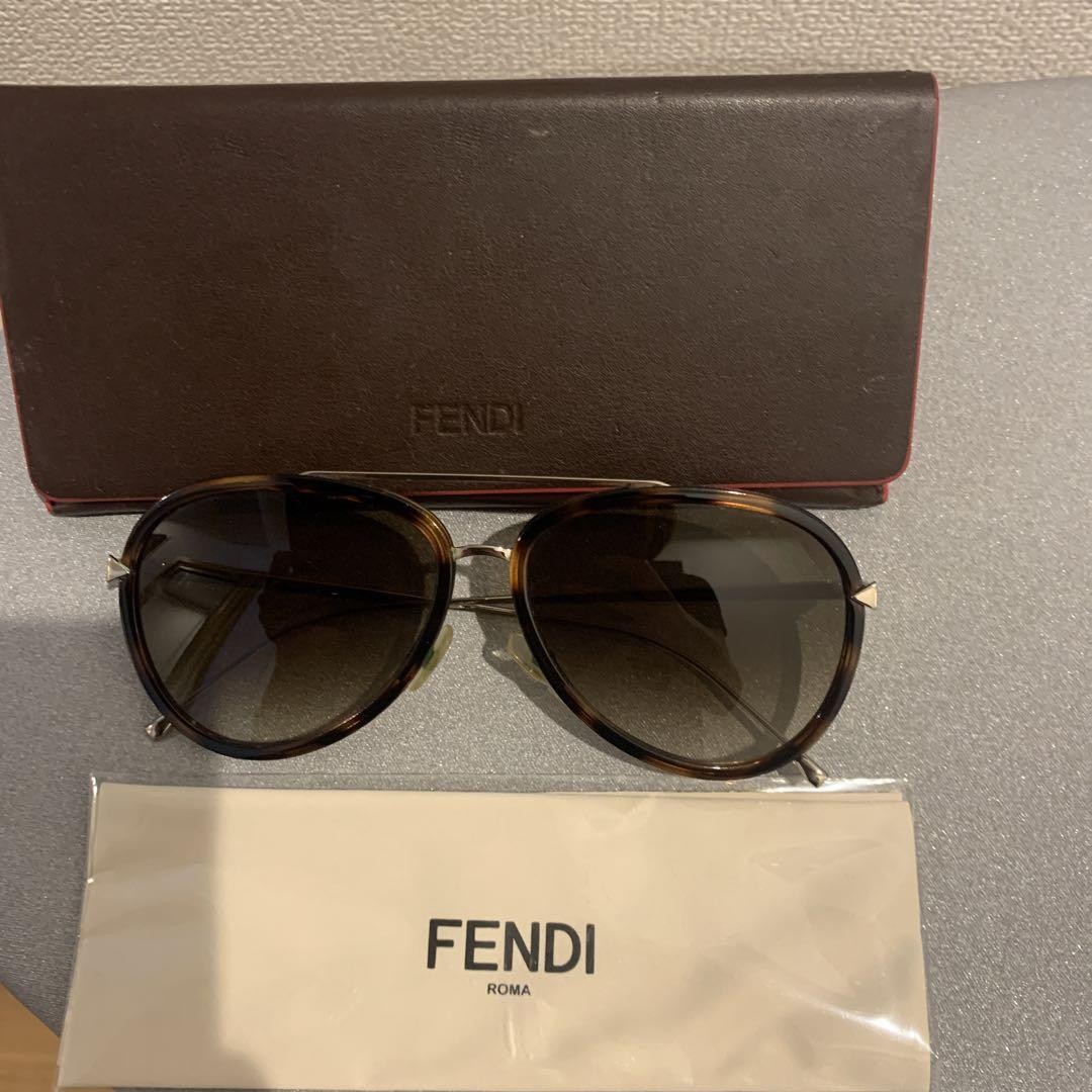 FENDI Cat Eye Teardrop Sunglasses with FF Logo