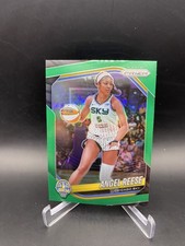 2025-26 WNBA Prizm #92 Angel Reese Green Prizm NMT+ Chicago Sky