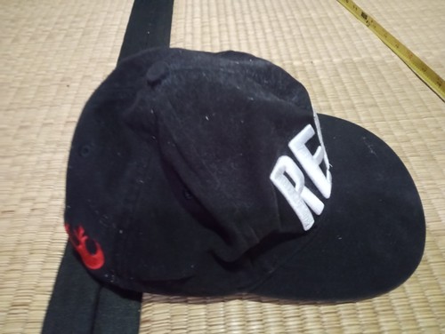 Disney Star Wars REBEL schwarz mit weißer Mütze Kappe Druckknopflasche rotes Emblem Jugend EUC - Bild 2 von 10
