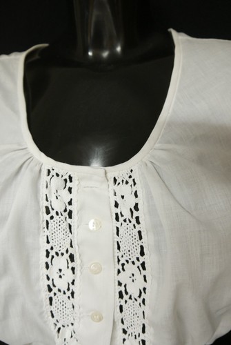 Gr.46 Dirndlbluse weiß Bluse für Dirndl Baumwollmischung mit Spitze B11206 - Bild 2 von 4