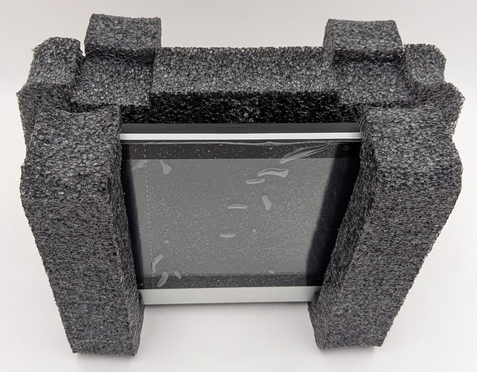 Panel táctil PoE de mesa AMX Series MXT-1000 10,1" Modero G4 FG596803 - NOB Foto 2 de 4