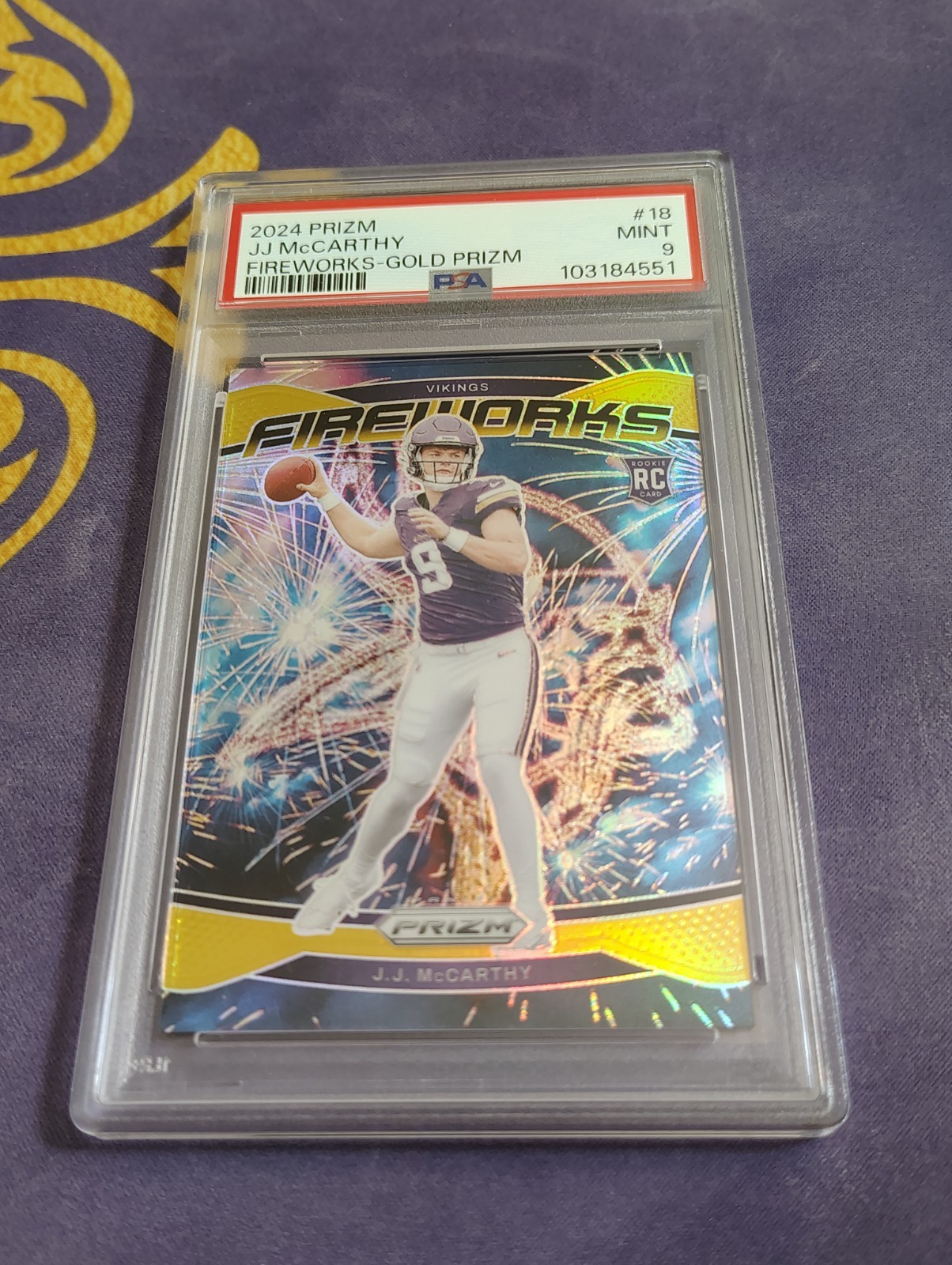 J.J. McCarthy 2024 Panini Prizm-Fireworks Gold Prizm /10 SSP Vikings RC PSA 9
