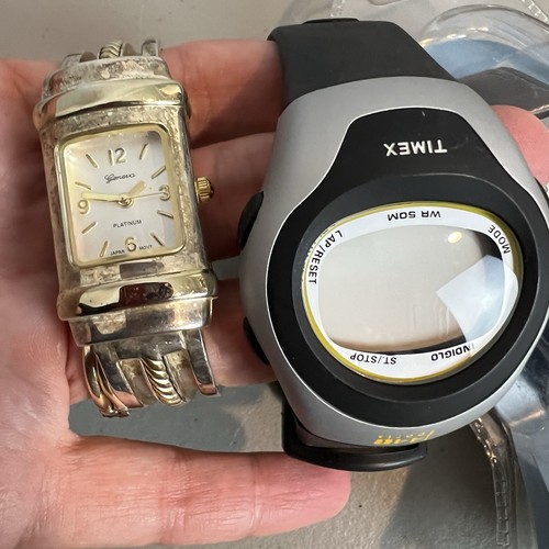 Lote de bisutería pendientes mixtos collares pulseras anillos etc. 4 libras - Imagen 14 de 18