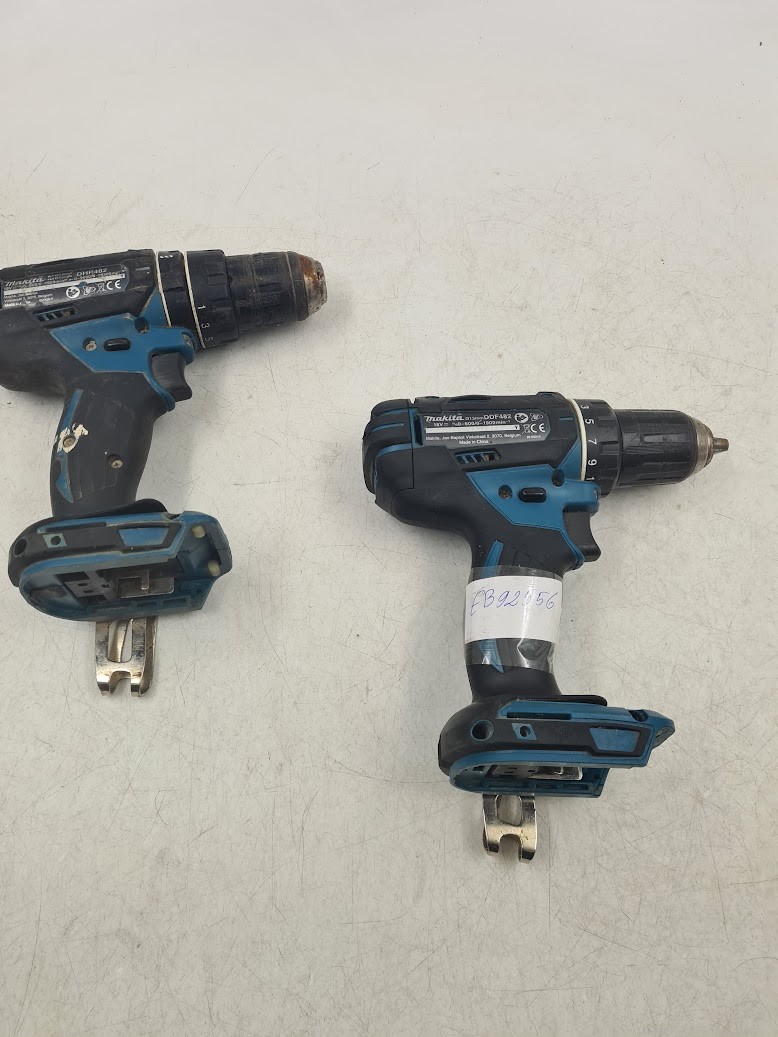 Lot of 2 Makita Cordless Drills DDF482, DHP482 - For Parts/Repair