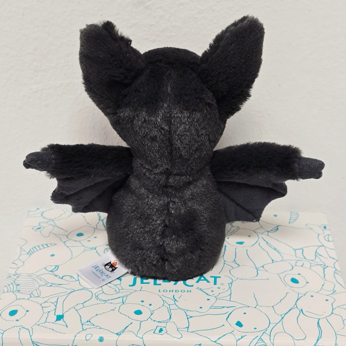 Retired Jellycat Ooky Bat excellent condition without tags