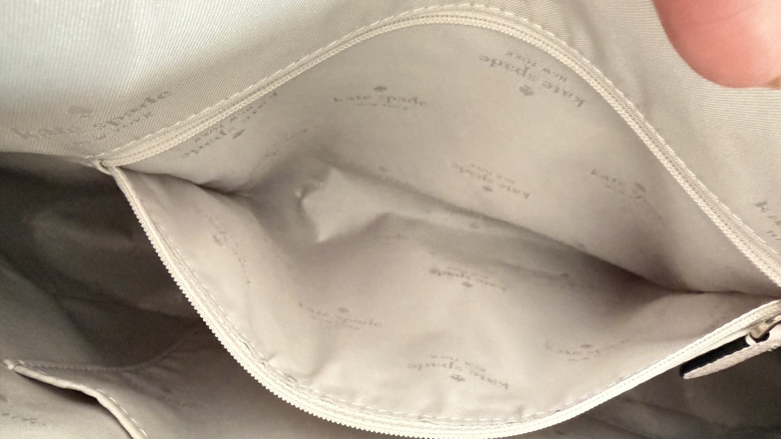 NWOT-Kate Spade Emma large Crossbody Pebble Leather cream w/hot pink trim.  thumbnail 5