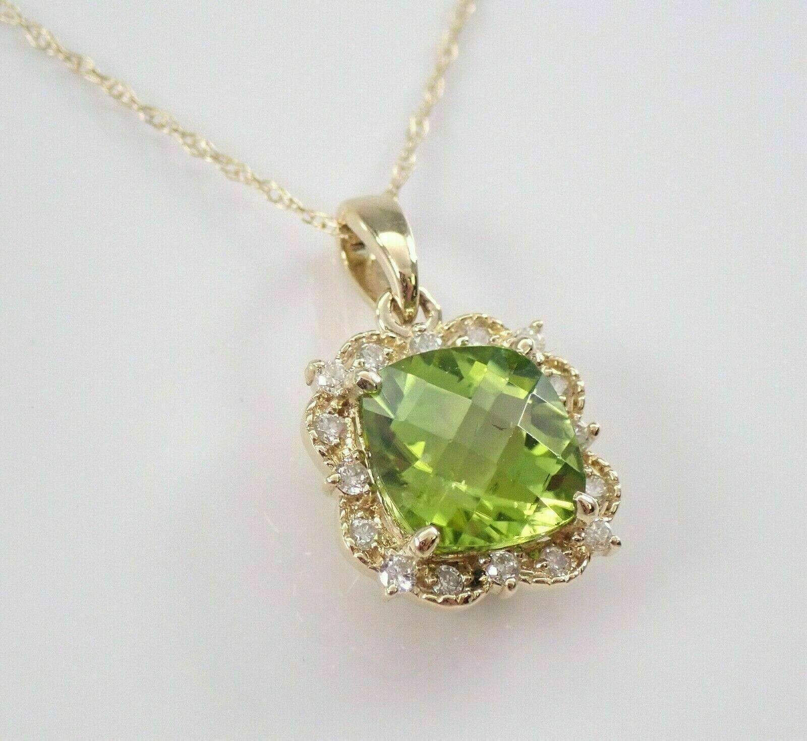 2Ct Cushion Simulated Peridot Gorgeous Women's Pendant In 14K Yellow Gold Plated