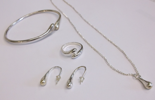 Alizero 925 Sterling Water Drop Necklace, Bangle Bracelet, Earrings & Ring Set - Picture 2 of 7
