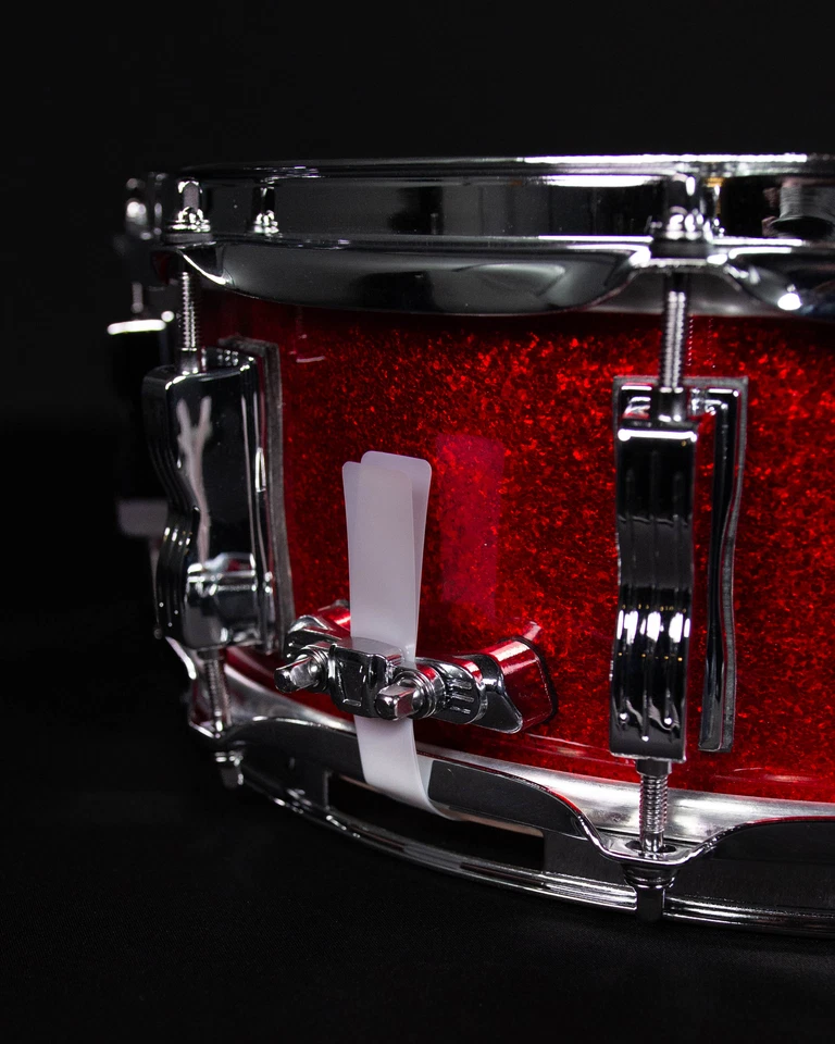Ludwig 5" x 14" Classic Maple Snare Drum, Red Sparkle - Image 4 of 4