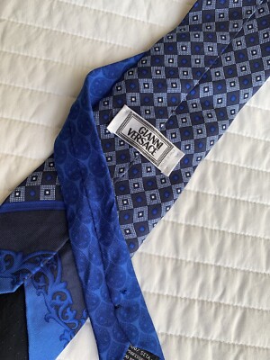 Gianni Versace Royal Blue & Silver Diamond Print Silk Neck Tie Mint!