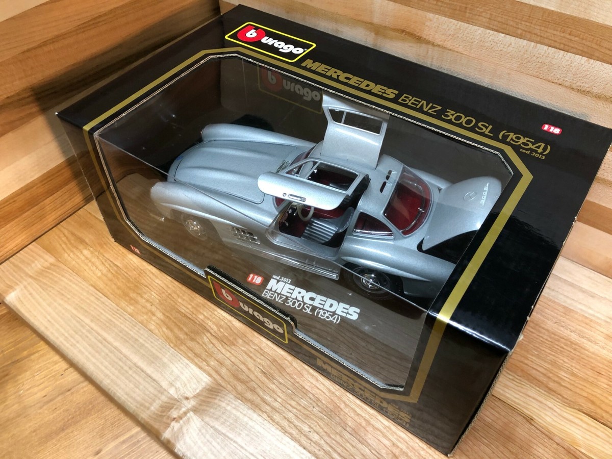 Mercedes-Benz 300 SL - 1957 - burago - 1/18 - -vintage B49 - Modélisme