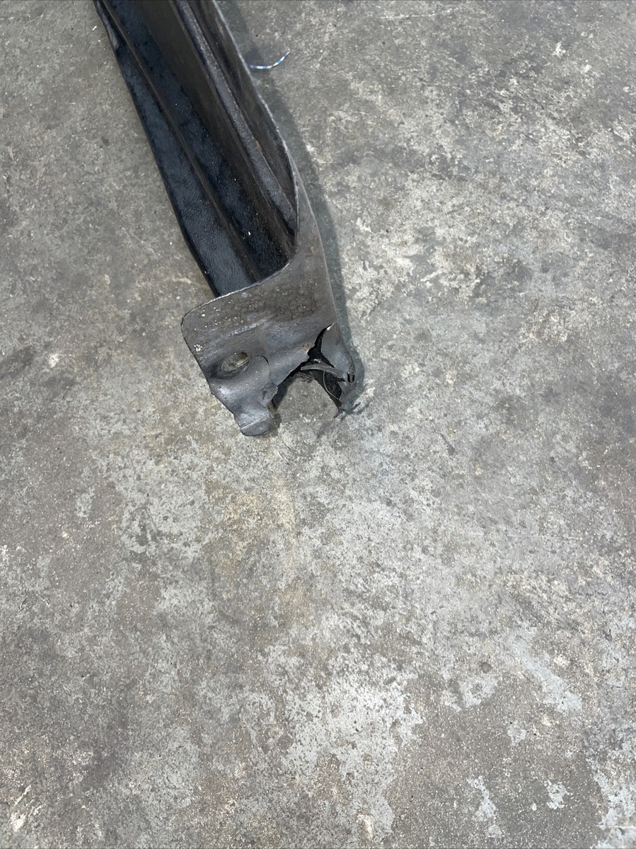 オーダー品 90-96 Nissan 300ZX Z32 Passenger Right Front Fender Liner