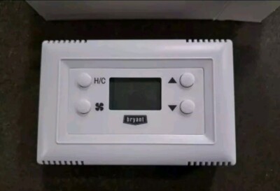 T1-NAC01-A Bryant RNC Non-Programmable Thermostat for AC and HP Heat Pump