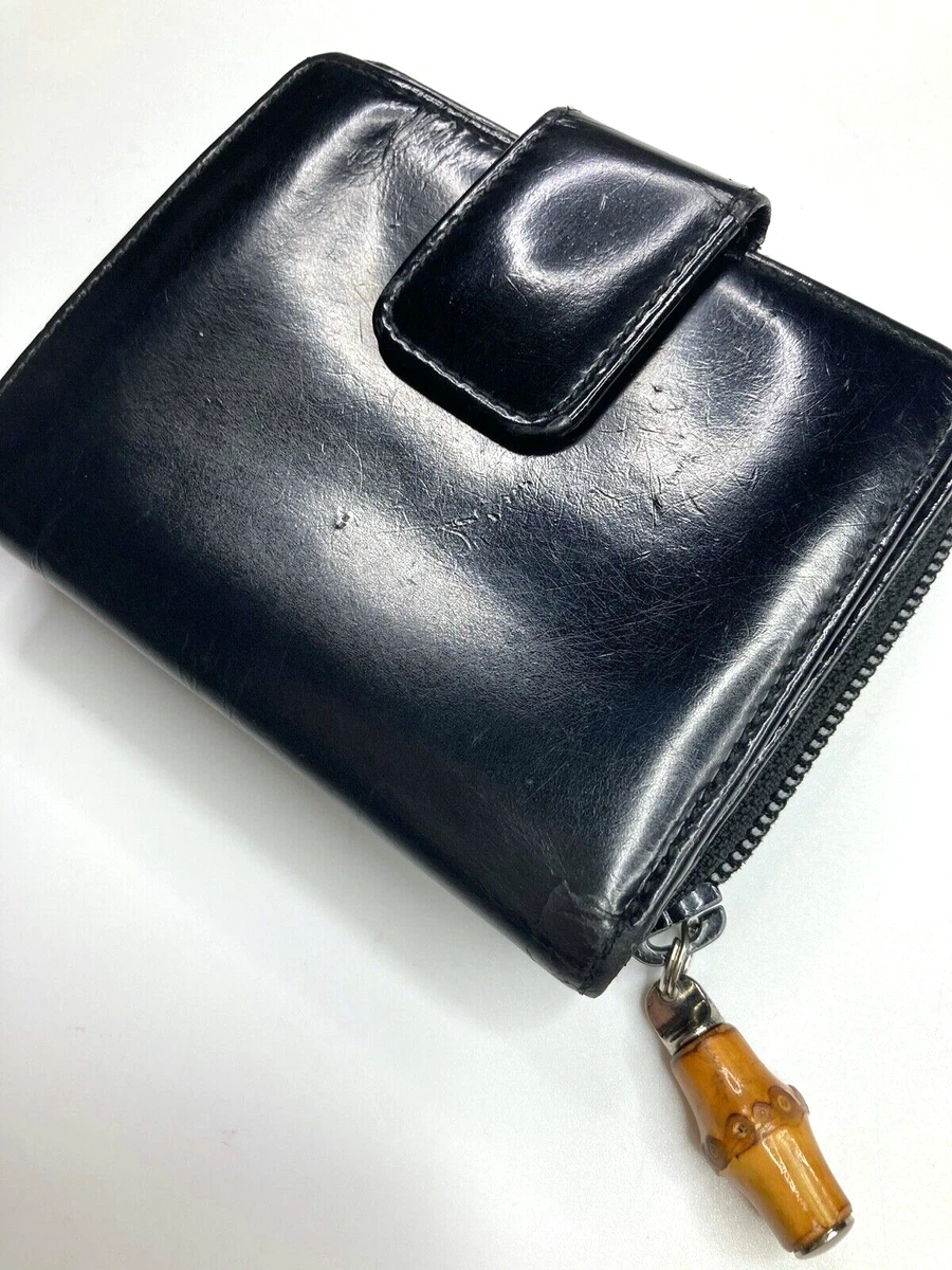Gucci store zip purse