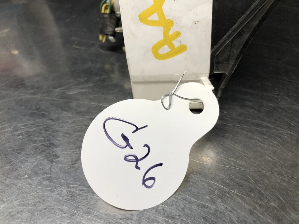 Cuadro medidor velocímetro instrumento Mazda B2000 M/T 1983 Foto 4 de 4