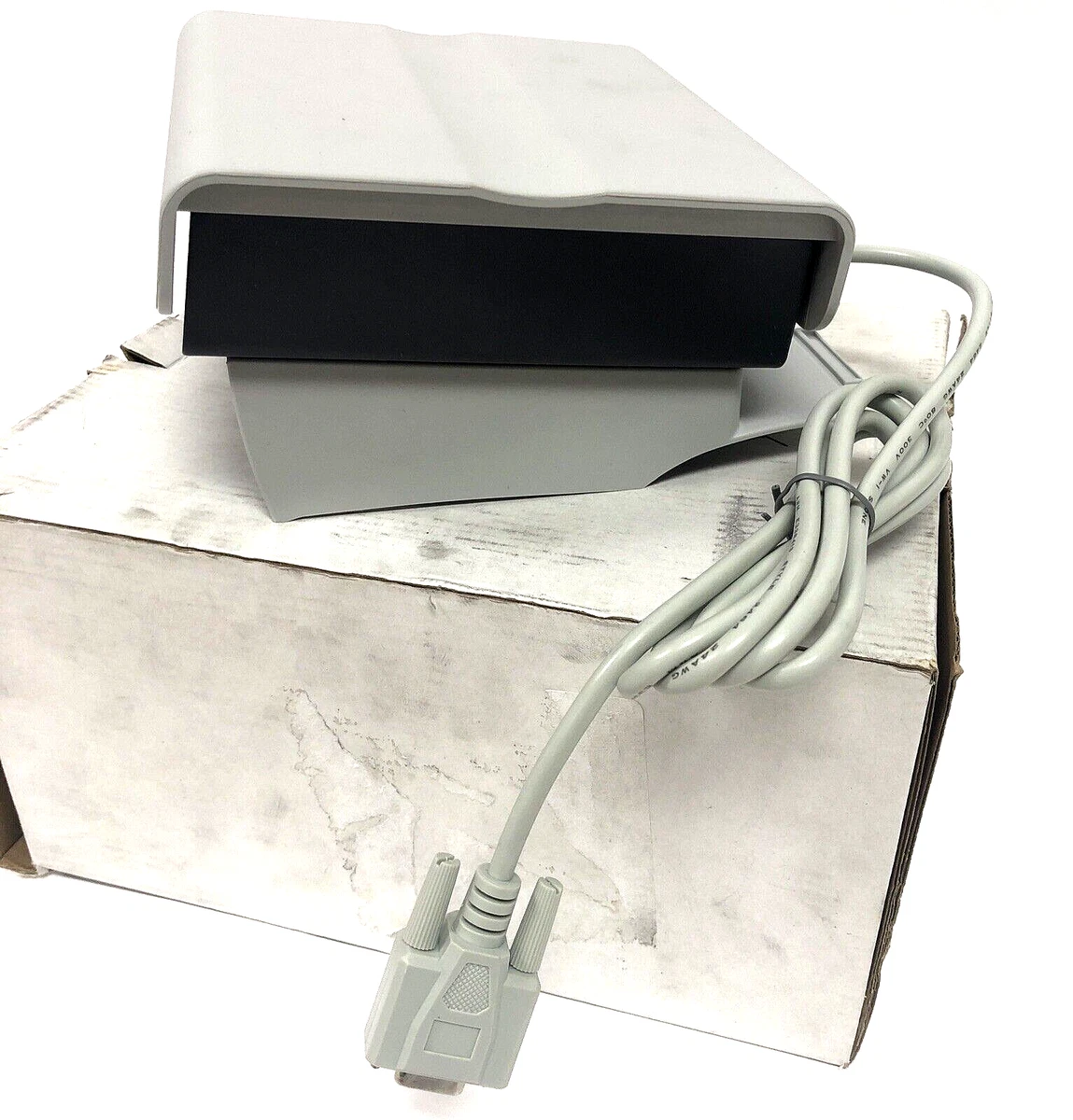 New 4148104R Platform Scale 5lb or Max 3kg with Serial Connector 